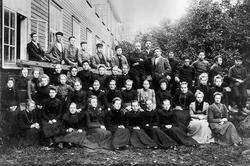 Til fargeriet med stamp og vask