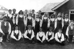 The Nordic Dancers, Deborah, Iowa, USA. De opptrådte på fril