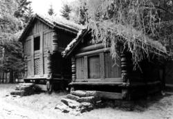 Loft og bur fra Rofshus, Mo. Fotografert på Norsk folkemuseu