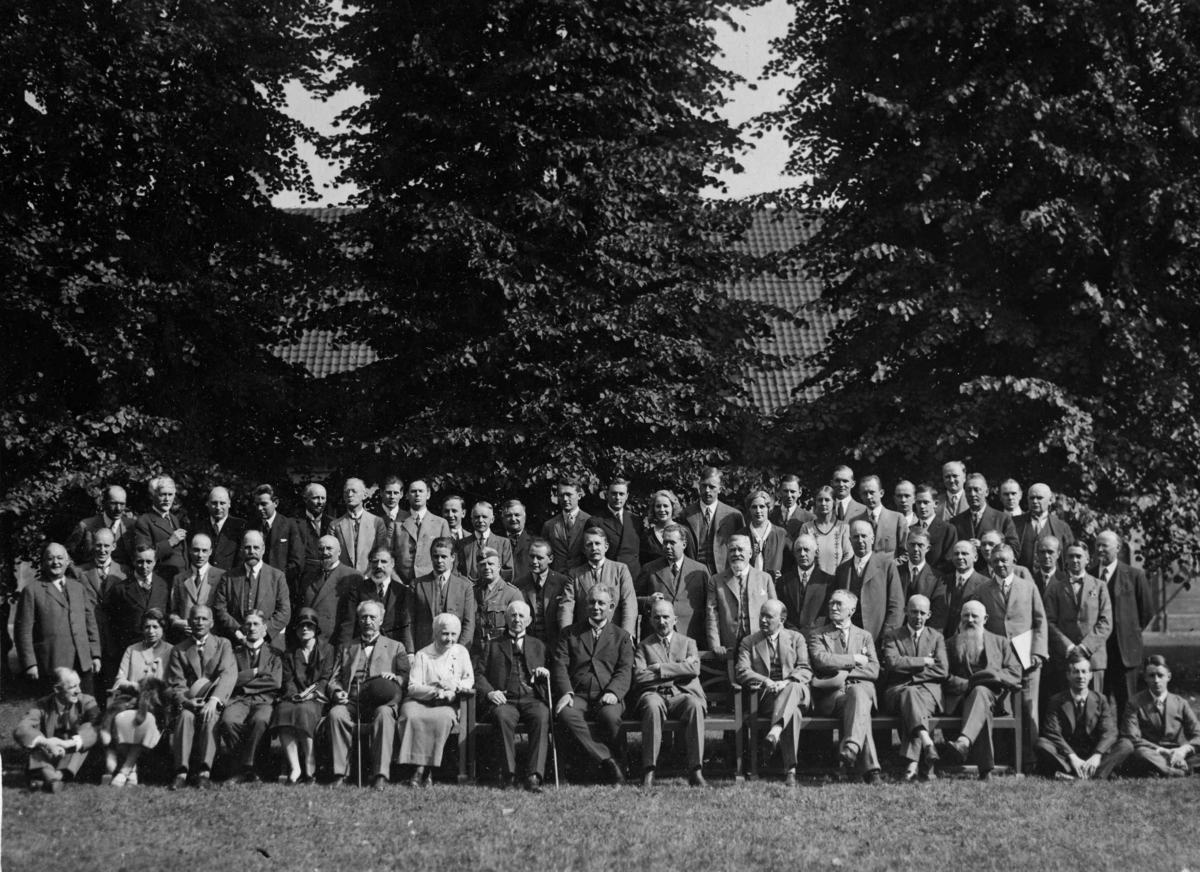 Skandinavisk Museumsforbunds kongress på Grønnegården, København, 1929. Hans Aall sees i midten på første rad.