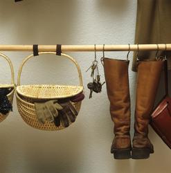 Leilighet med utnyttelse av den lange og smale gangen.  Illu