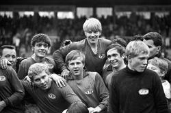 Serie. Fotball final jr.cup 1967, mellom Vålerenga og Mangle