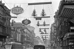 Serie. Julegate i Brüssel, Belgia.
Fotografert 1965.