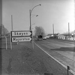 Vei og veiskilt. Oslo 25.10.195.