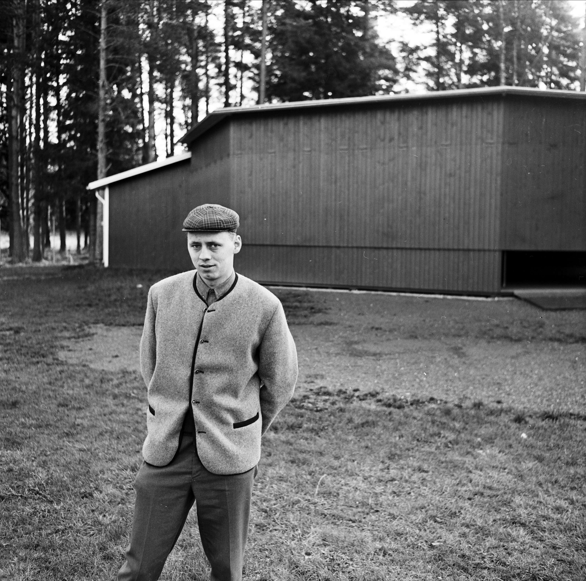 Hasse Hillbom, "nöjesbasen i Strömsbergs bruk", Uppland 1967