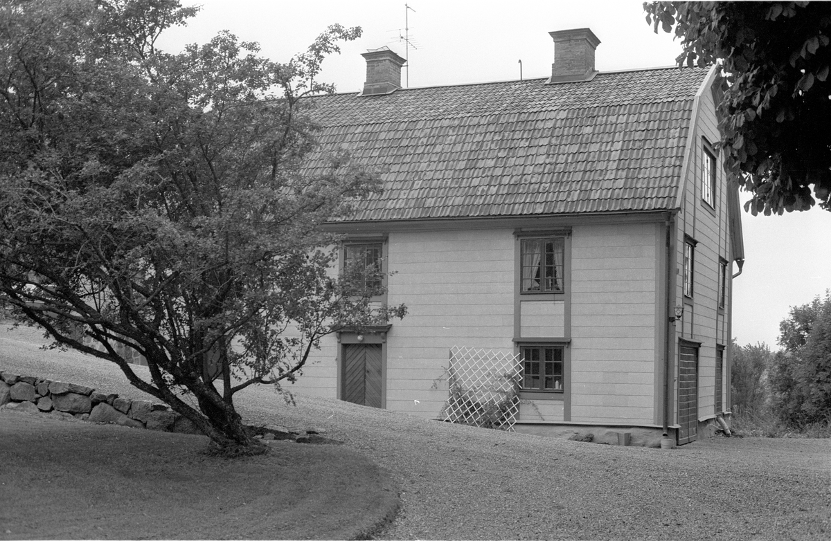 Bostadshus, Marielunds gård, Marielund, Funbo socken, Uppland 1982