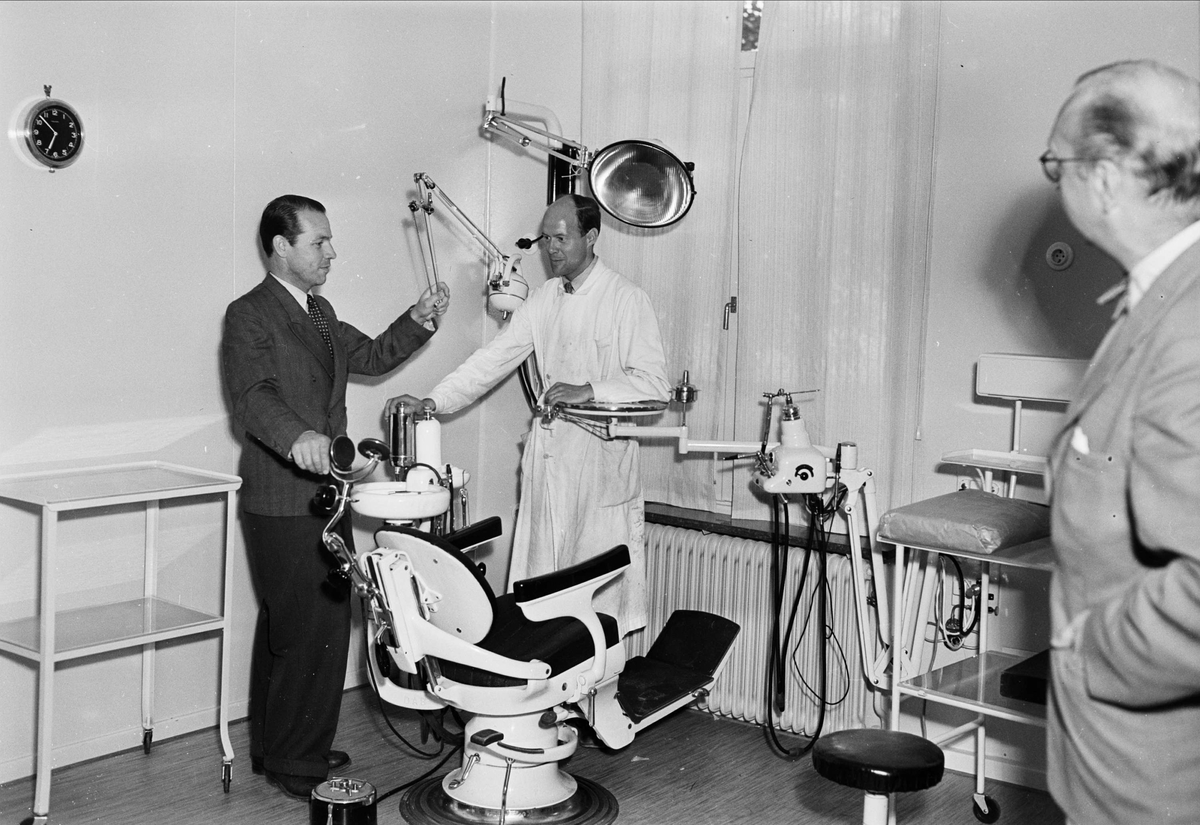 Invigning av landstingets nya tandklinik på Nedre Slottsgatan, Uppsala 1952