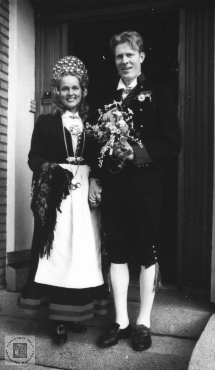 Brudebilde av Katrine og Knut Homme. Bjelland.