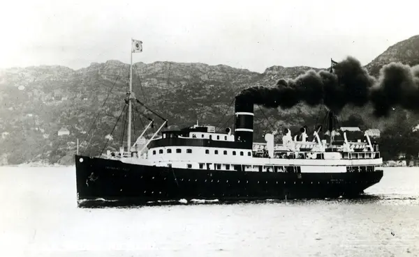 D/S Dronning Maud (b.1925, A/S Fredrikstad Mek. Verksted, Fredrikstad ...