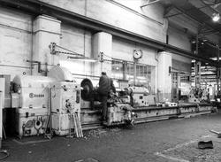 Siste arbeidsdag ved Myrens verksted 25.03.1988, Dreiing av 