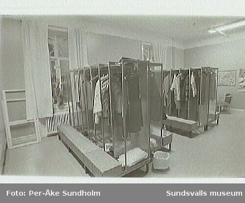 Dokumentation av varuhuset Forum, Storgatan 28, inför nedläggningen 1995-01-28.