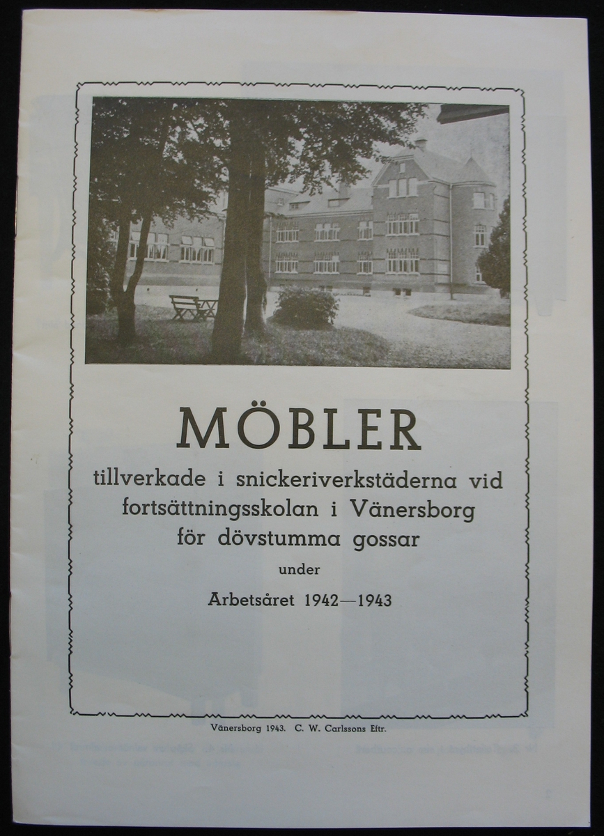 Häfte över möbler som tillverkats på Vänerskolan, Vänersborg skolåret 1942-43.