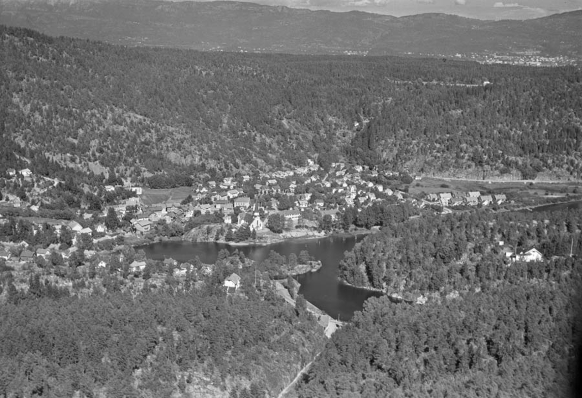Ulike Widerø flyfoto fra Skien kommune, Skotfoss 