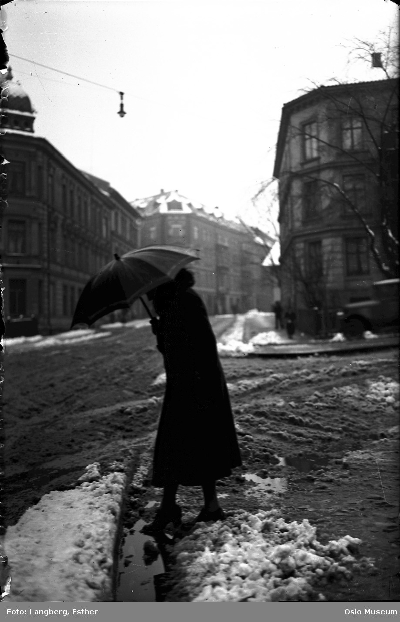 bygårder, regnvær, kvinne, paraply