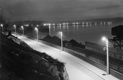 vei, autovern, nattelys, gatebelysning, havn, fjord