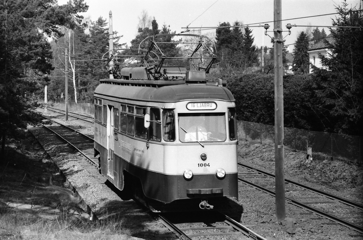 Ekebergbanen, Oslo Sporveier. Vogn 1004.