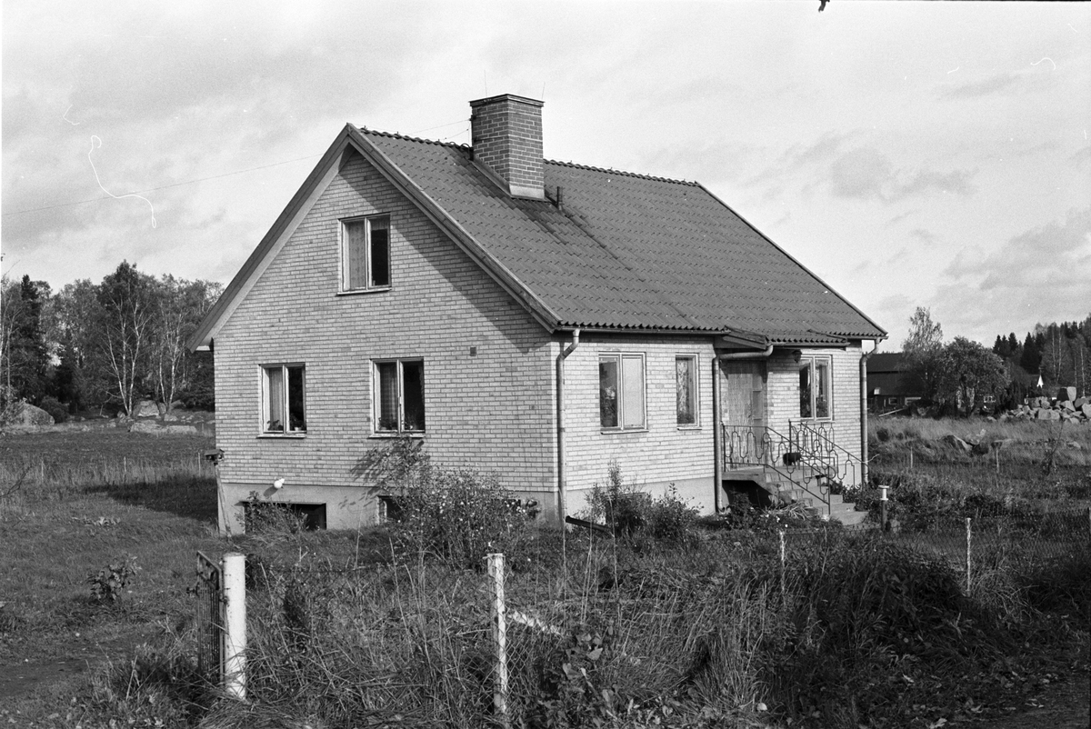 Bostadshus, Onsike 2:16, Skogs-Tibble socken, Uppland 1985