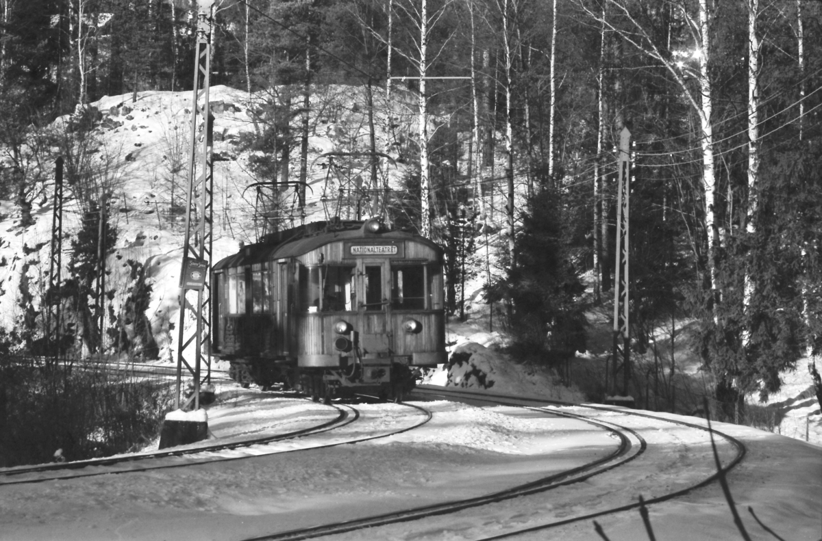 A/S Holmenkolbanen. Holmenkollbanen. Vogn 603, type 1951 (Skabo, NEBB)