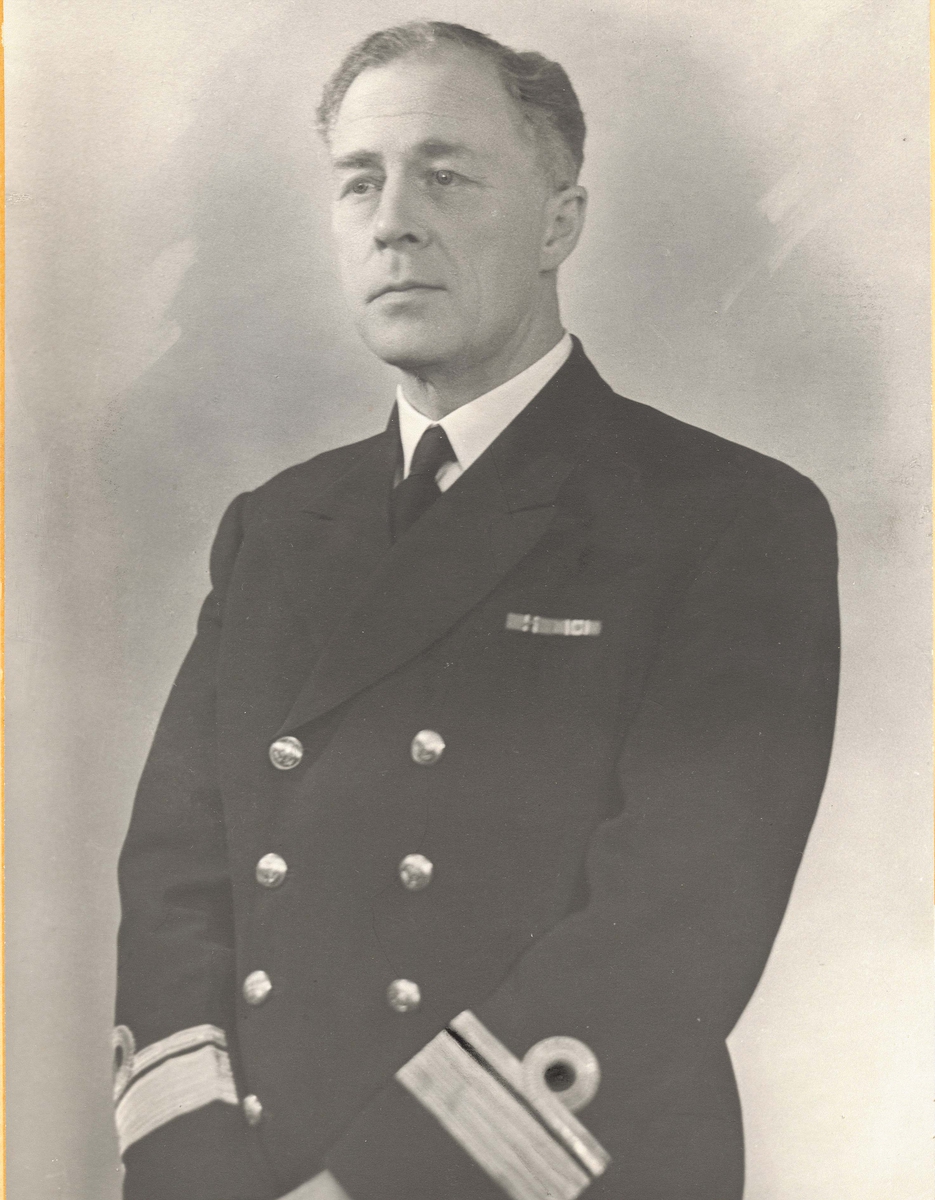 Motiv: Kontre-Admiral J.F.A.T Ulstrup.