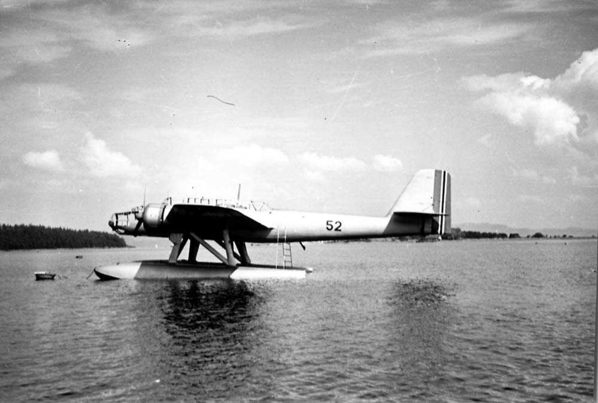 Ett fly på vannet, Heinkel He 115.