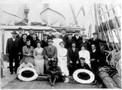 gruppebilde, båtmannskap, bark "Edderside"
