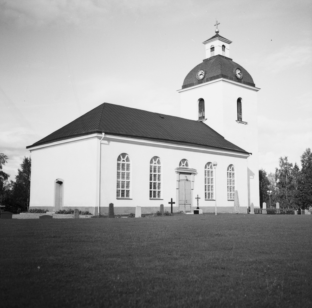 Ytterhogdal kyrka
