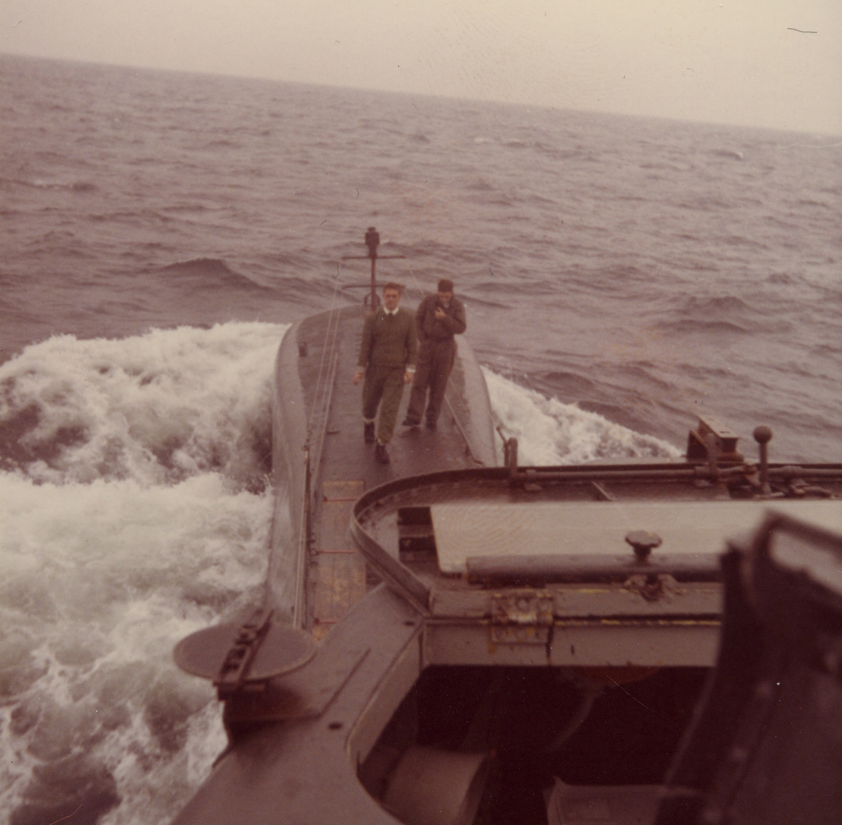 Ombord på ubåten Gäddan, Lt Roger Sprimont samt Hbm Elof Johansson