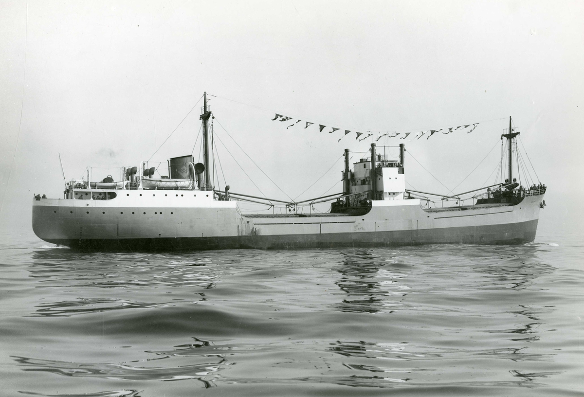 D/S Andwi (b.1947, John Crown & Sons Ltd., Sunderland). Rederi Rolf