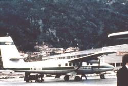 Lufthavn/flyplass. Førde/Øra. Et fly, LN-BEN, DHC-6-300 Twin