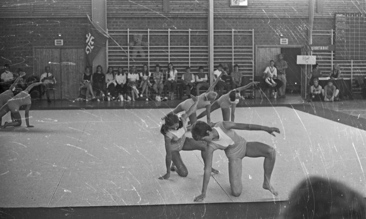 NM i turn - 1970. Del 9 av 13. Jentene i Haraldshallen.
