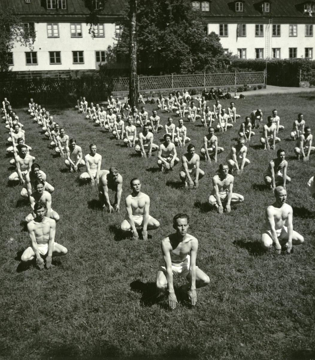 Gymnastik på Skeppsholmen.