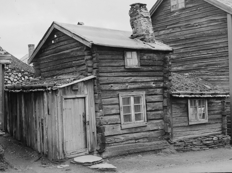 Historisk fotografi av Løssistuggu