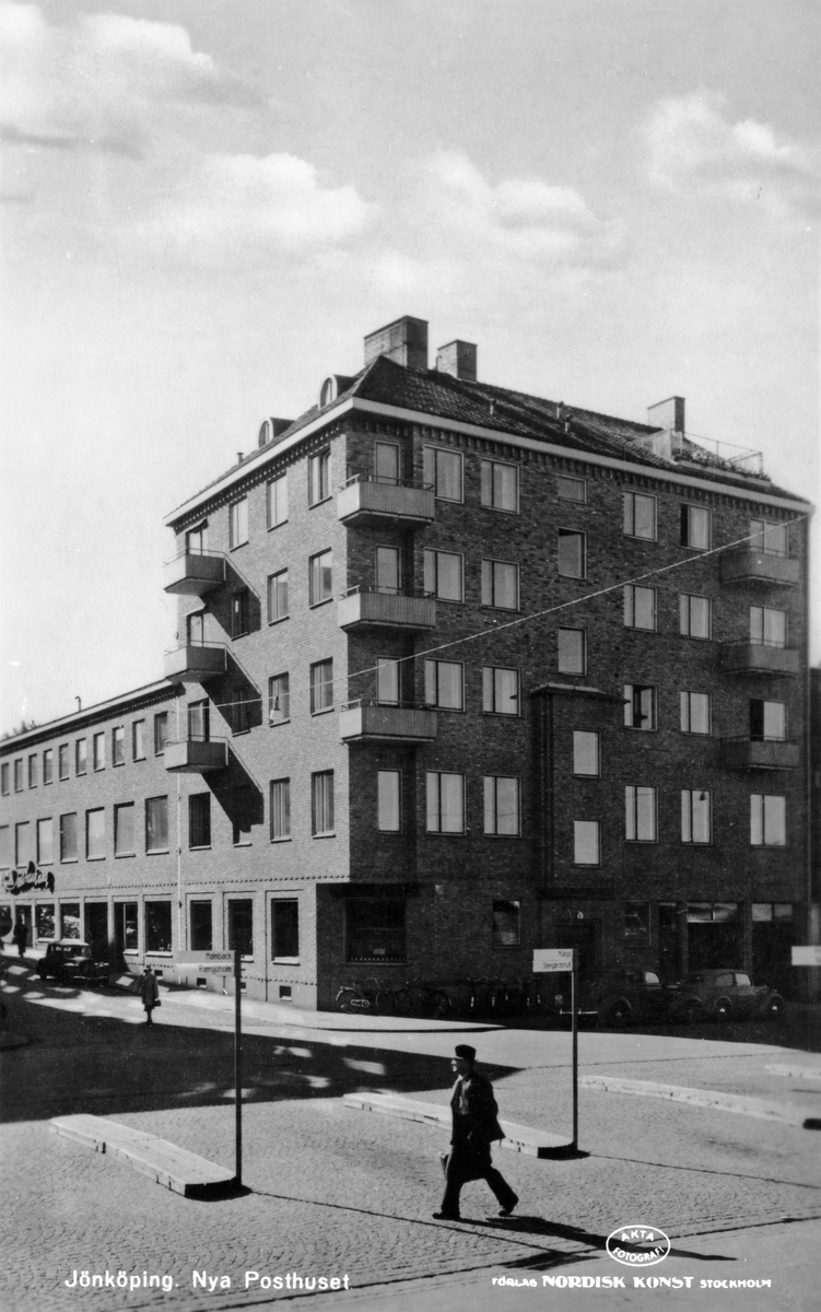 Nya Posthuset i Jönköping i hörnet Barnarpsgatan-Järnvägsgatan.