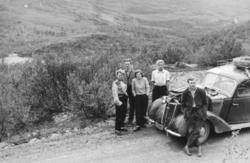 "Finlandsturen sommeren 1953. Carstens bil, en tysk Wanderer