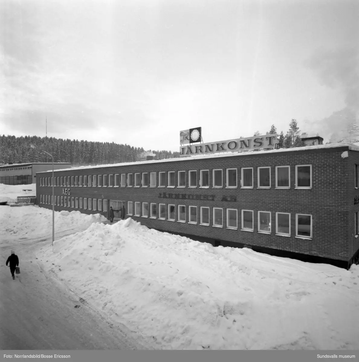 Järnkonst AB, industrifastighet och lager vid Enhörningsvägen i Kubikenborg.