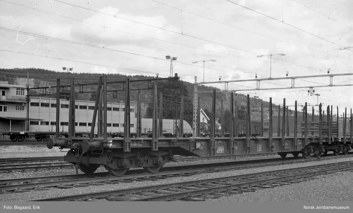 Plattformvogn litra Rgps nr 392 1256 på Sundland