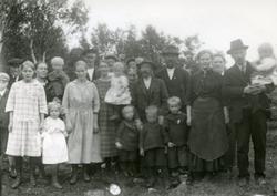 Dåpslag hos familien Rosenvinge på Hansmo i Gravvik