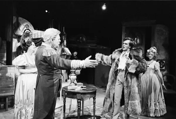 Riksteatret. "Revisoren". 20/9-77.