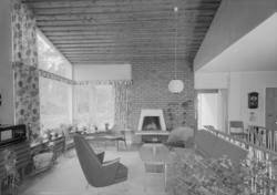 Johansen, Kristine fru