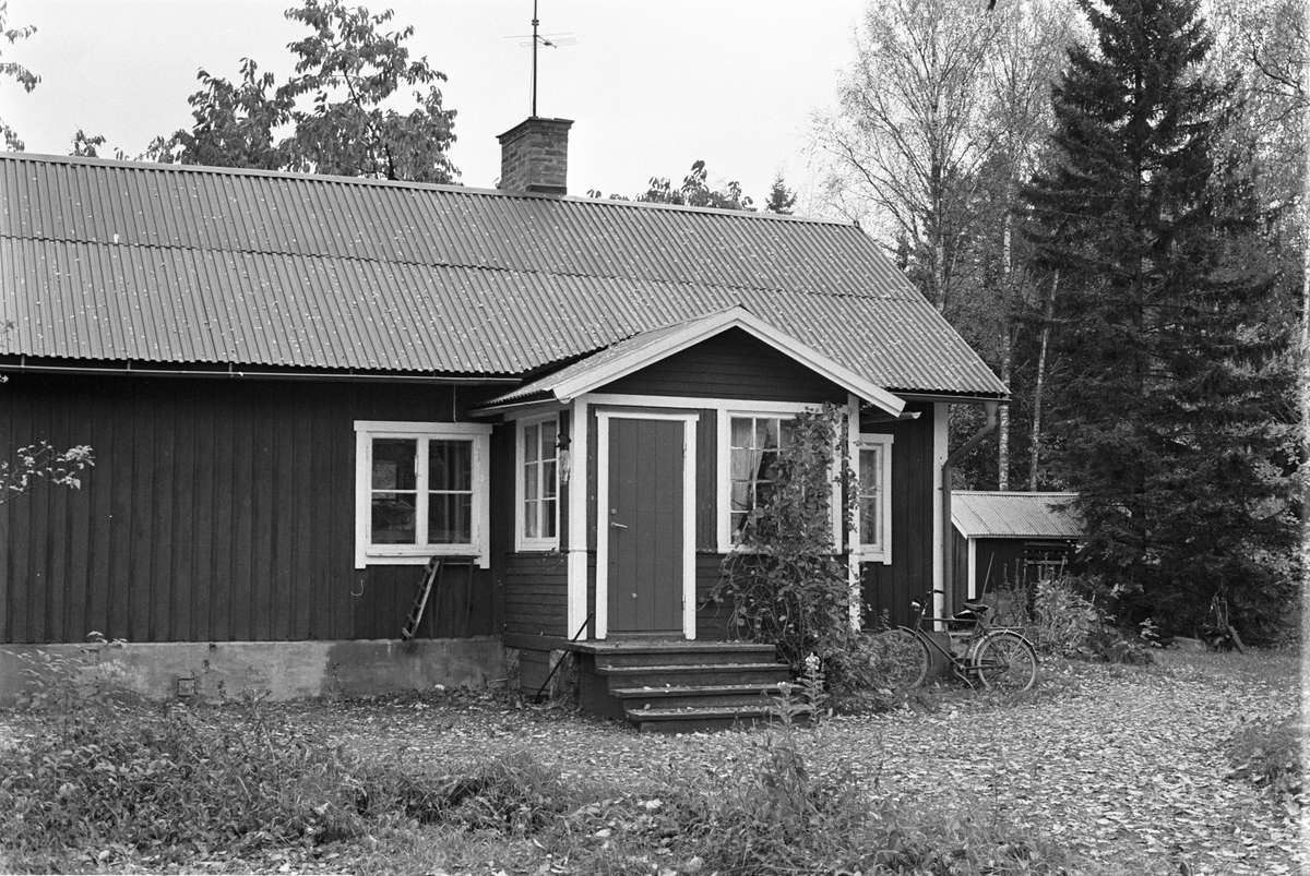 Bostadshus, Kristineberg, Skogs-Tibble socken, Uppland 1985