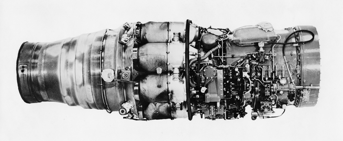 Flygmotor RM 5B (Rolls-Royce Avon Mk 23 (S)), tillverkad 1956, för flygplan J 34. Monterat foto med tillhörande information.