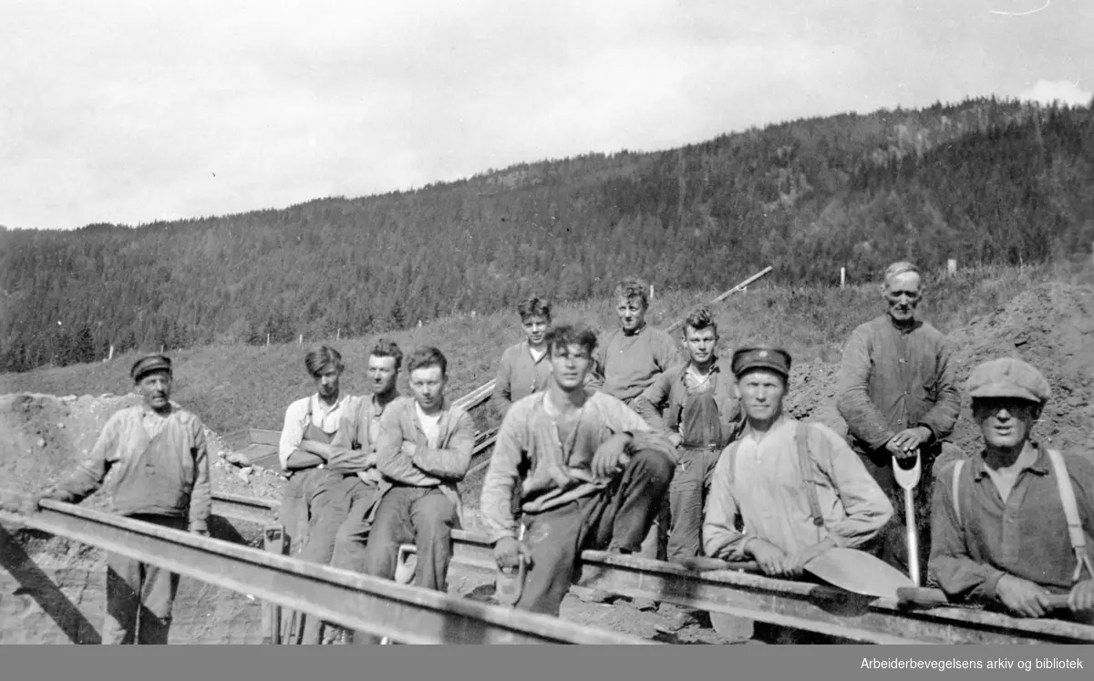 Dreneringsarbeid i Hildeskjæringen, høsten 1929.
