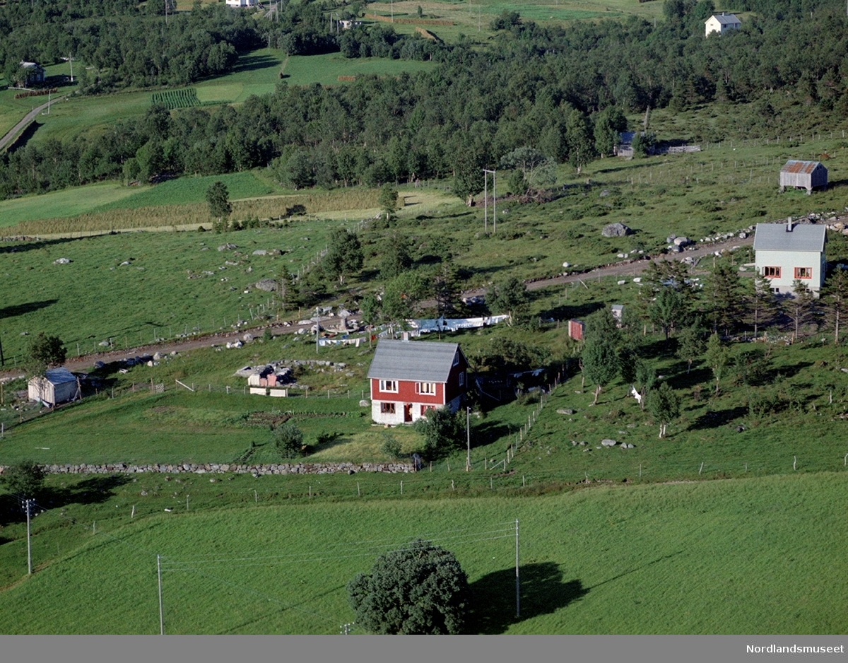 flyfoto av eiendommen Høgtun, eier: Einar Hermannsen