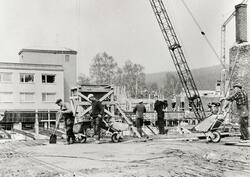 Fra en byggeplass i Drammen, 1967.