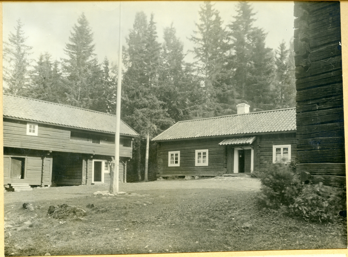 Västerfärnebo sn, Sala kn, Västerfärnebo.
Gammelgården, 1925.