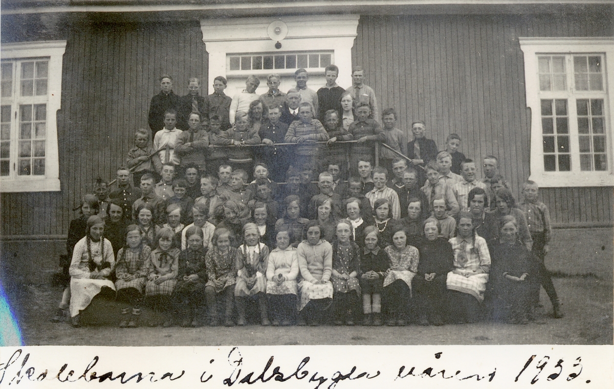 Skoleklasser i Dalsbygda 1933