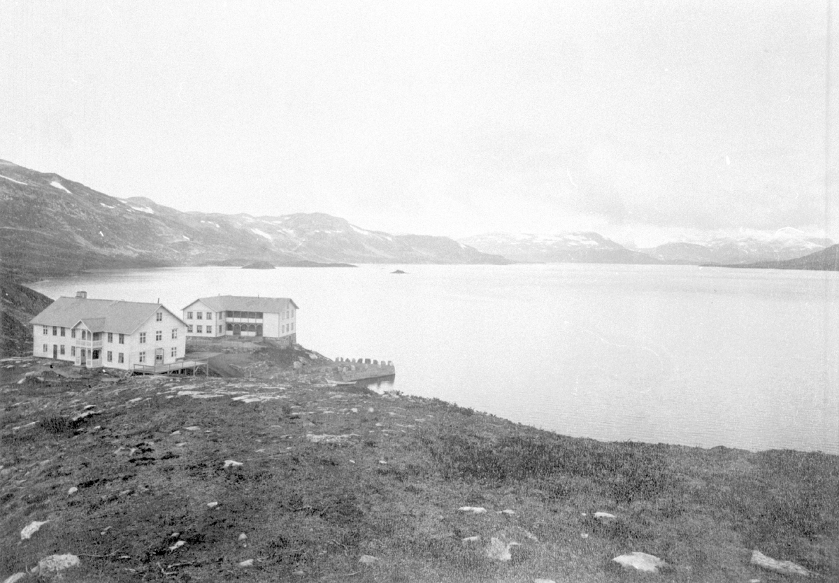 Framnes og Jotunsæter som vart Tyin Høyfjellshotell.