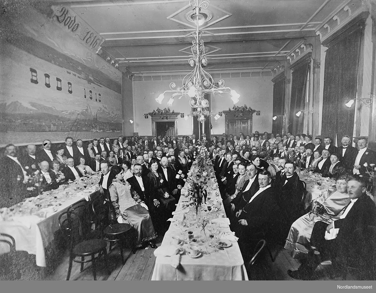 Bilde fra festmiddagen i forbindelse med Bodøs 100 års jubileum.
