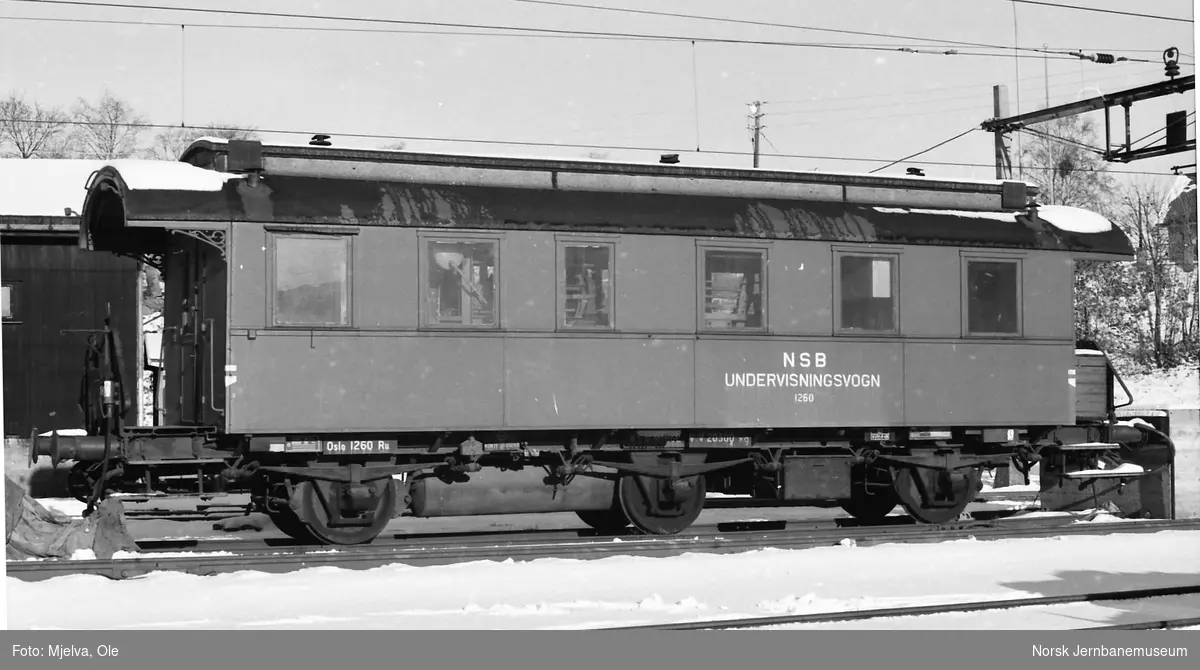 Undervisningsvogn litra Ru nr. 1260 på Hamar