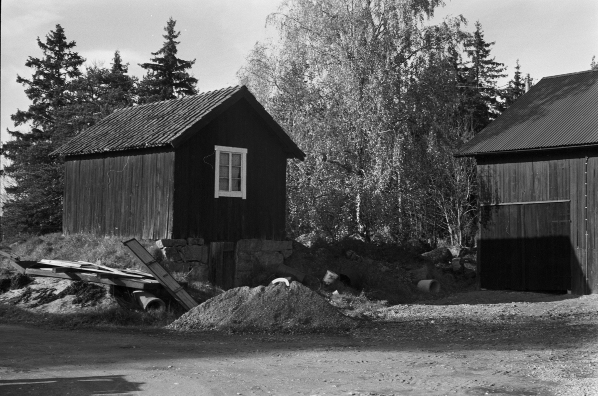 Källarbod, Ålands-Västerby 7:3, Åland socken, Uppland 1984